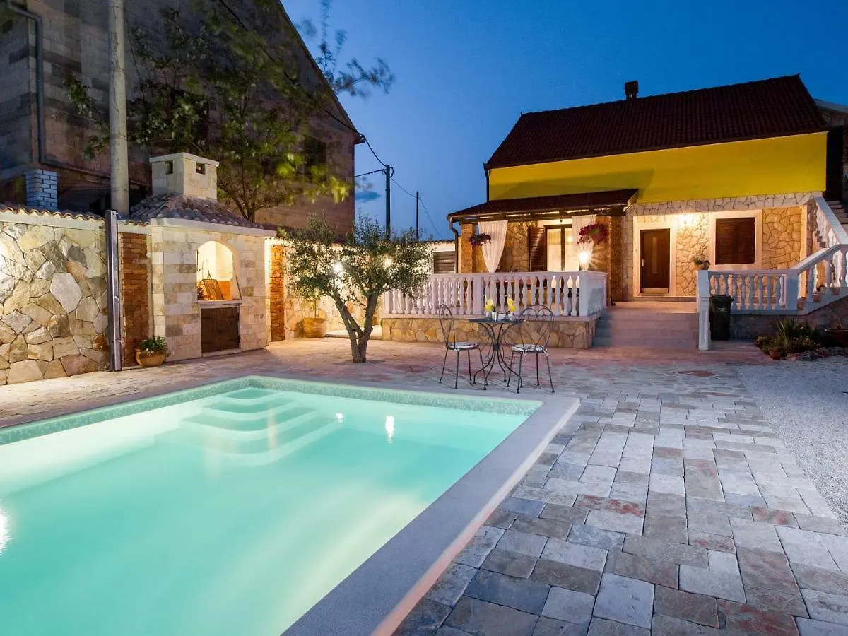 Villa Holiday Home Iva With Pool Sukosan
